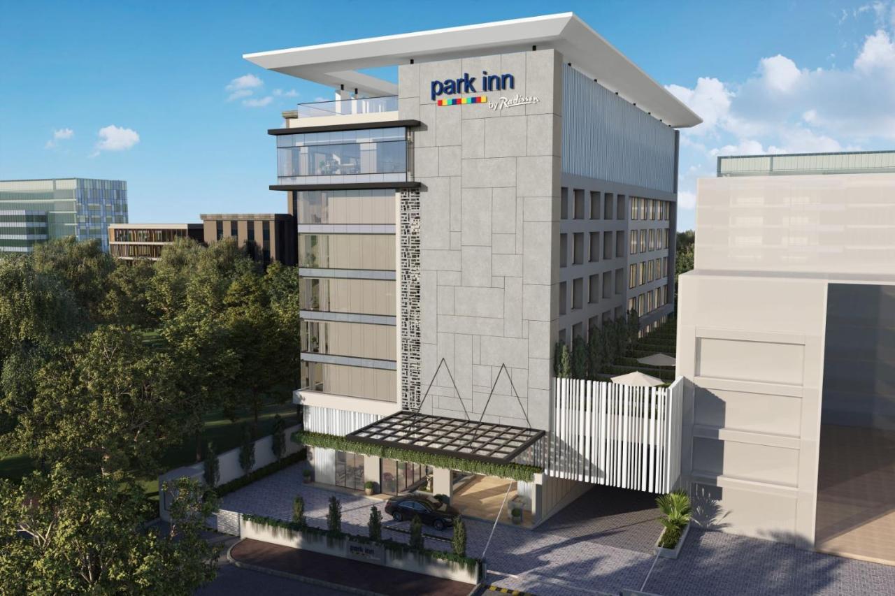 Park Inn By Radisson Surat Exterior foto