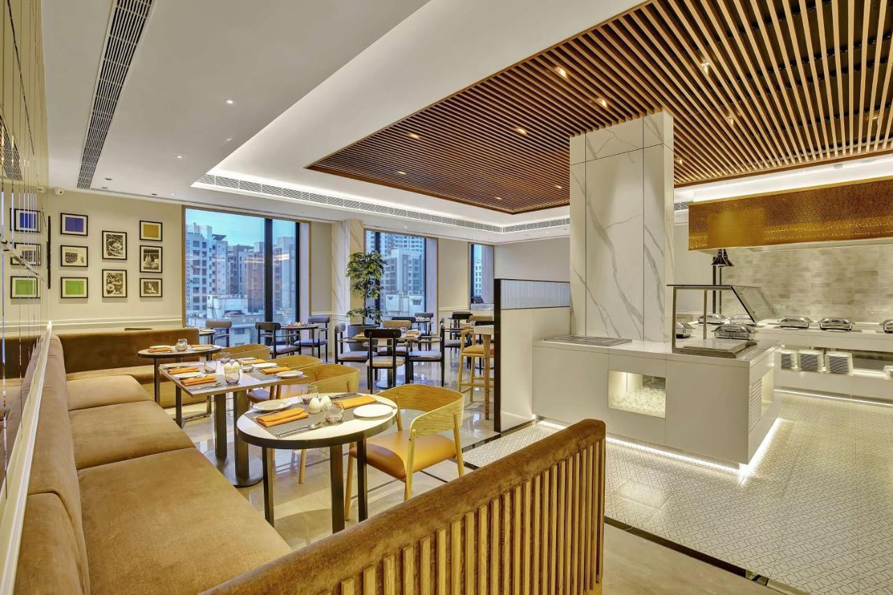 Park Inn By Radisson Surat Exterior foto