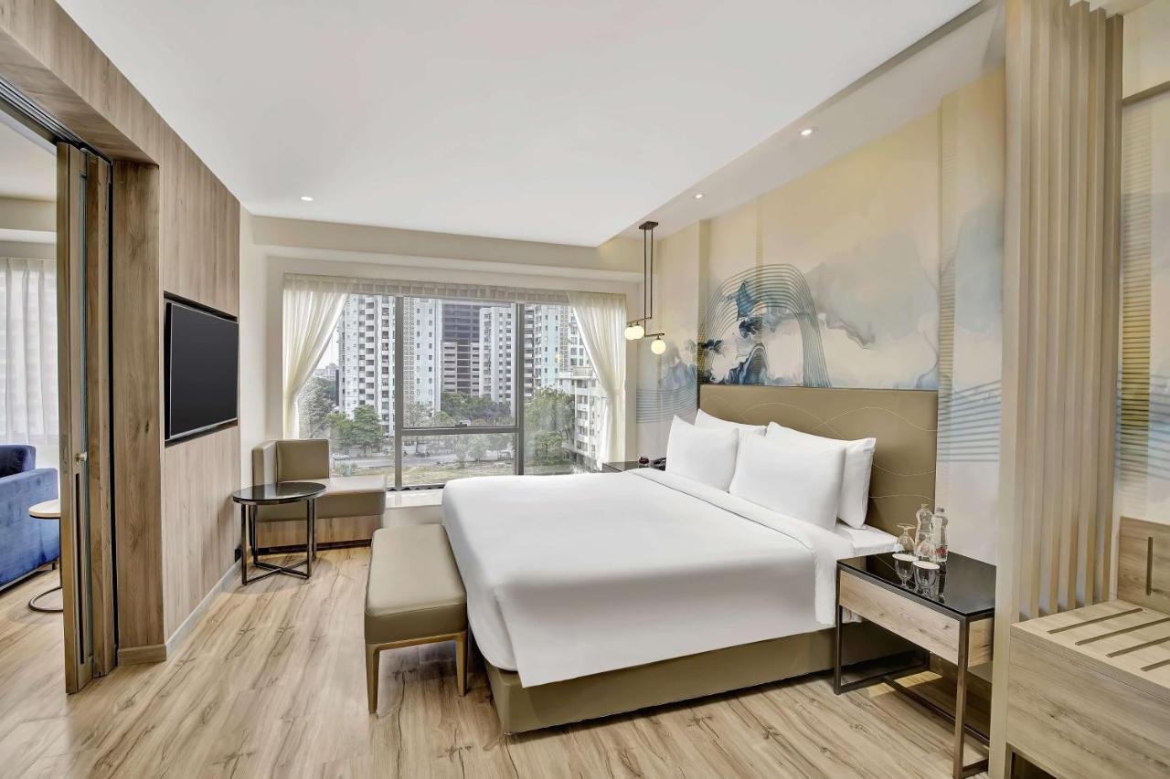 Park Inn By Radisson Surat Exterior foto